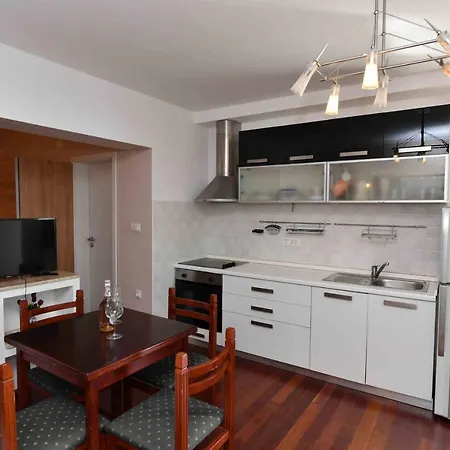 Apartment Daka Donji Rukavac